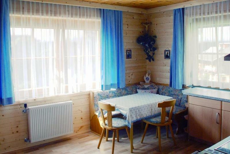 Вилла Haus Bergblick Гроскирххайм Экстерьер фото